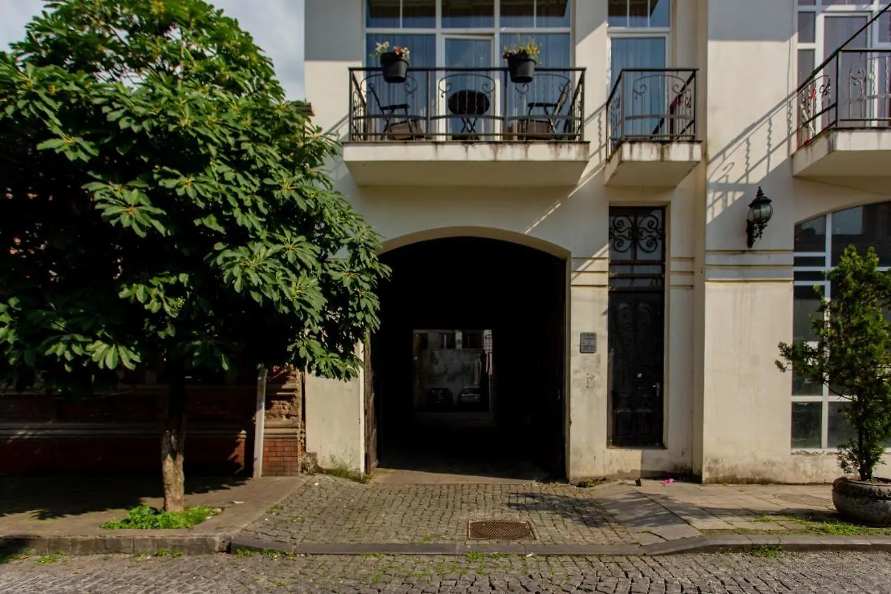 Apartments In The Historical Center Of Batumi, Near The Seaside Park Georgia