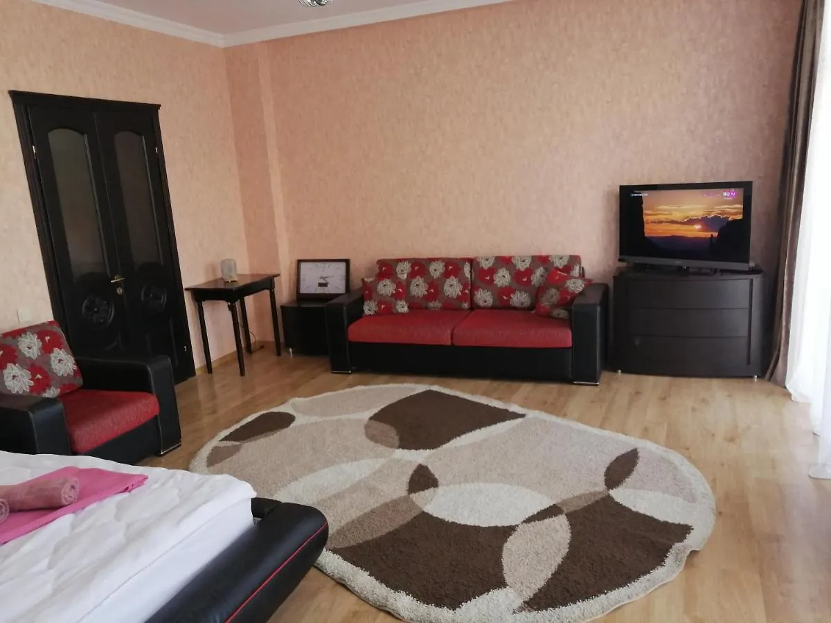 Apartments In The Historical Center Of Batumi, Near The Seaside Park 0*, Batumi